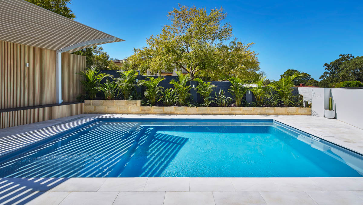 sunseeker-7.6m-4.4m-hampton-grey-shimmer-kardinya-galleryimage-13